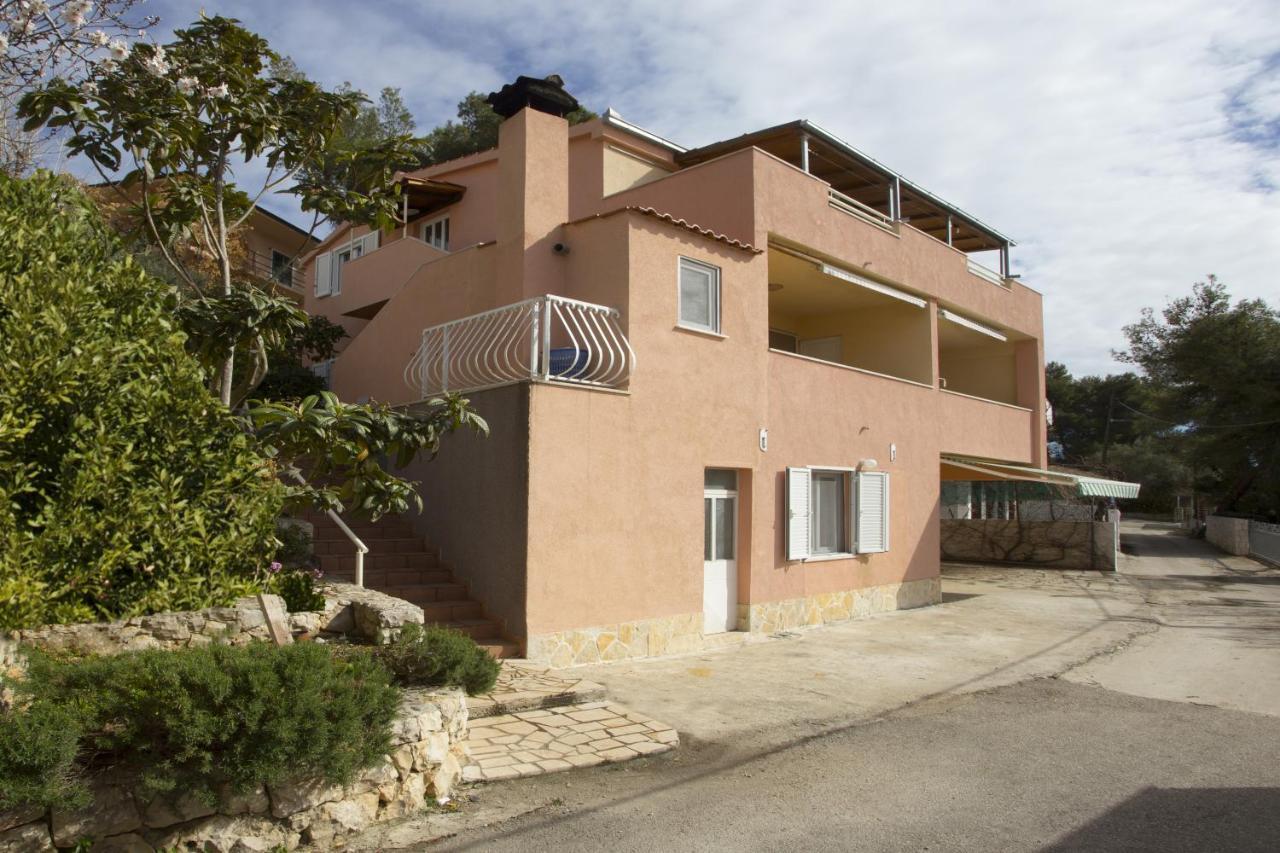 Apartments By The Sea Mavarstica, Ciovo - 12696 Trogir Exterior photo